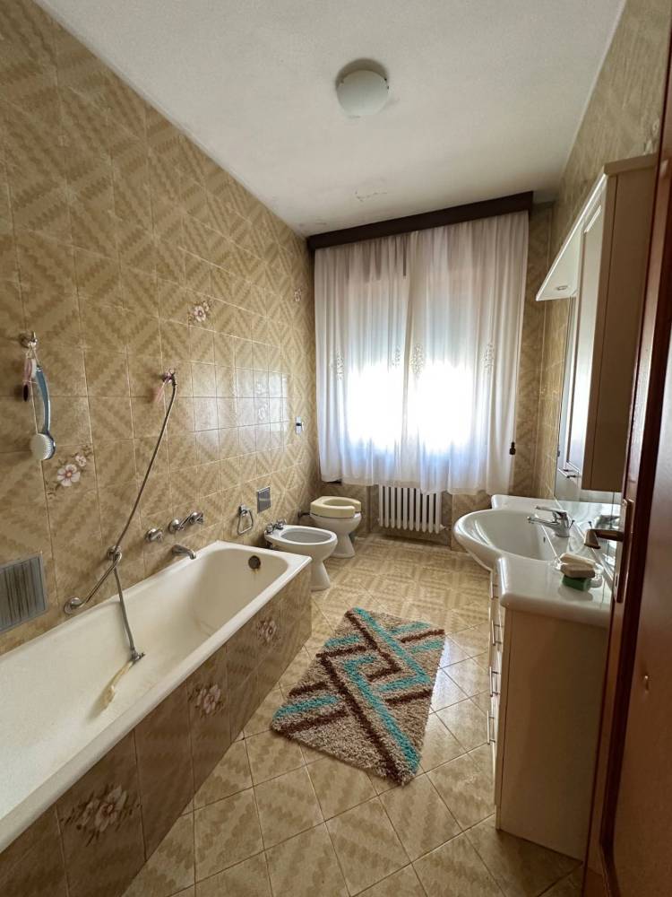 casa indipendente in vendita a Marmirolo