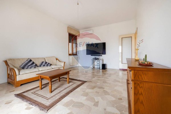 appartamento in vendita a Marmirolo in zona Pozzolo