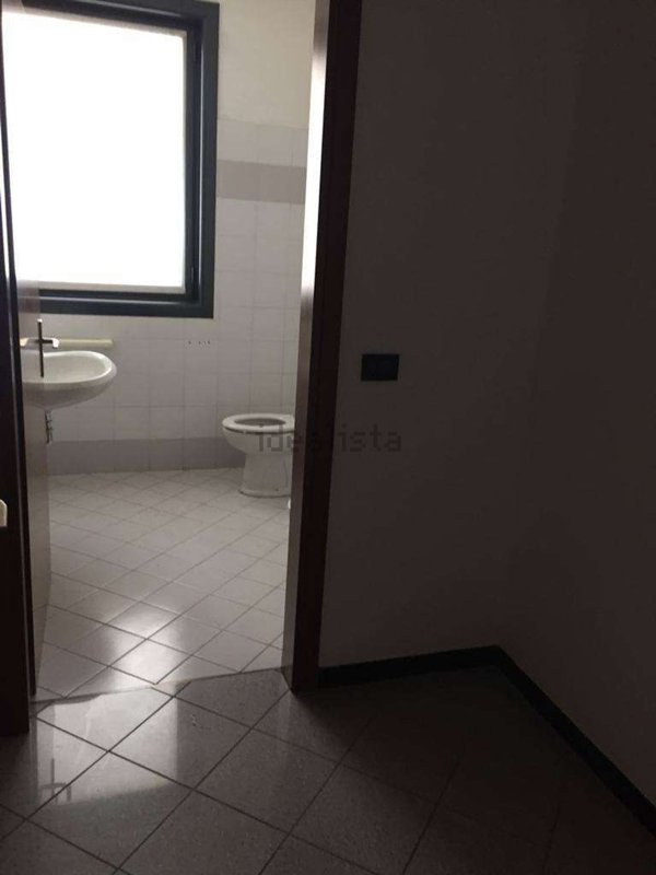 ufficio in vendita a Marmirolo