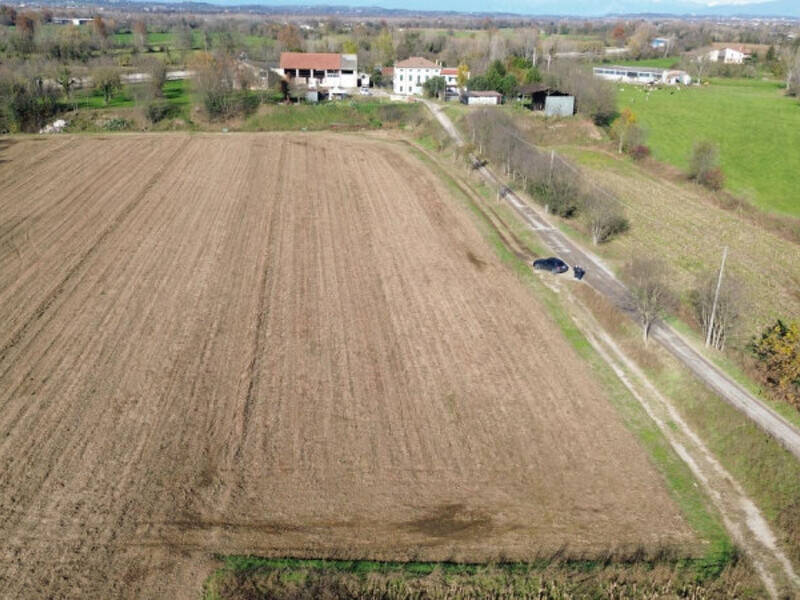 terreno agricolo in vendita a Marmirolo
