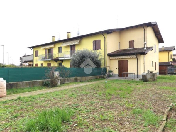casa indipendente in vendita a Marmirolo