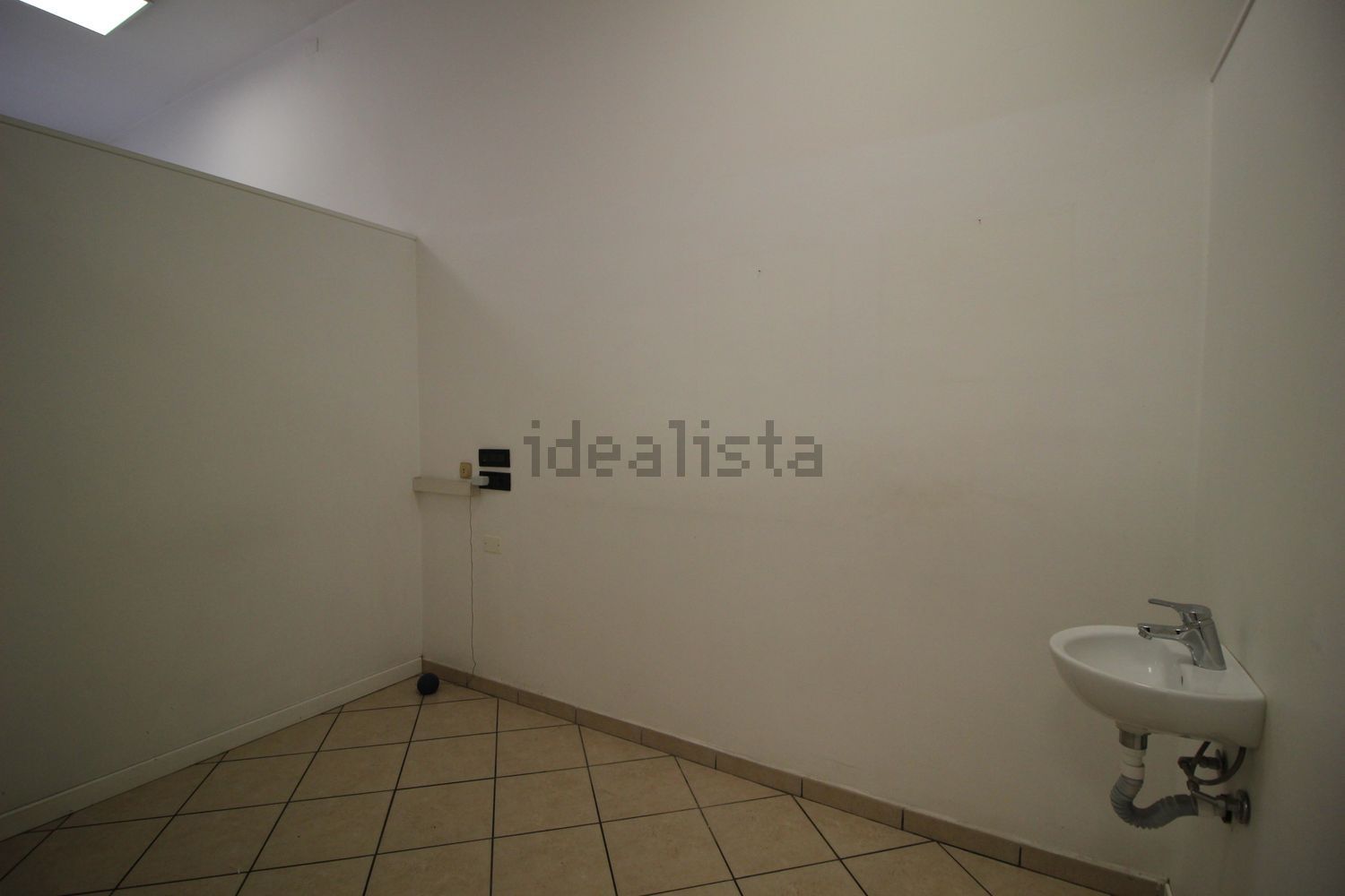 ufficio in vendita a Marmirolo