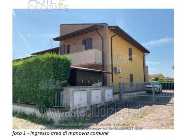 terreno edificabile in vendita a Marmirolo