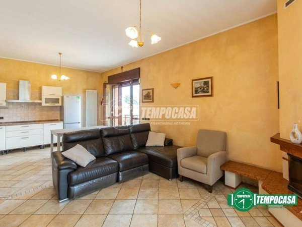 casa indipendente in vendita a Marmirolo in zona Pozzolo