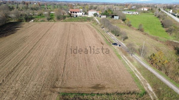 terreno agricolo in vendita a Marmirolo