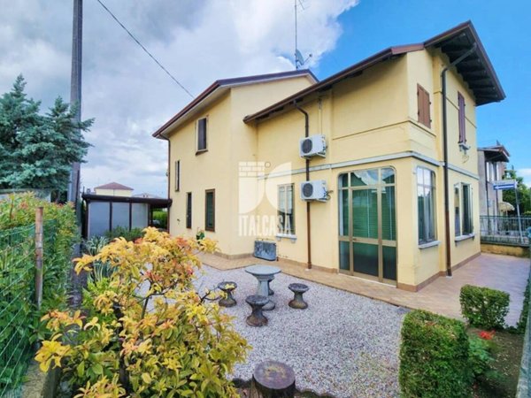 casa indipendente in vendita a Marmirolo
