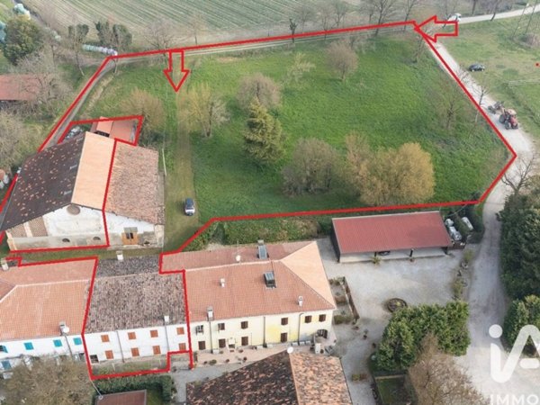 casa indipendente in vendita a Marmirolo
