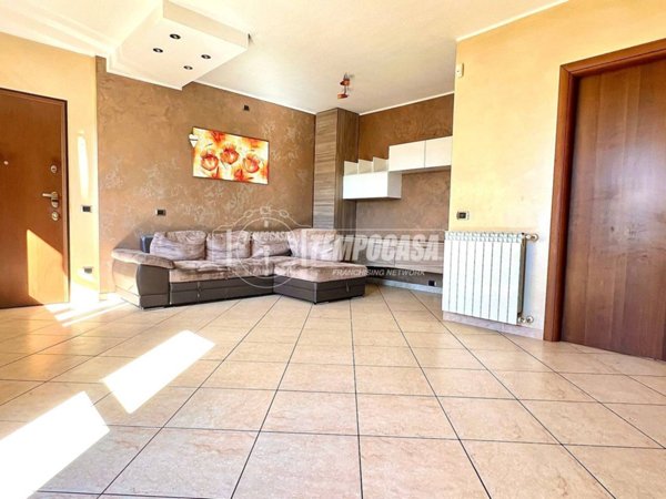 appartamento in vendita a Marmirolo in zona Pozzolo