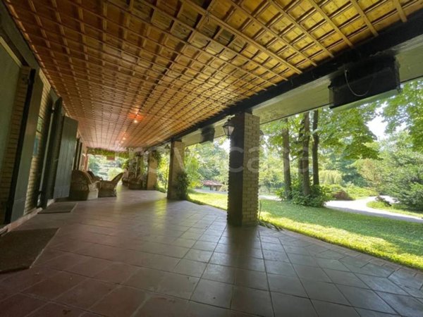 casa indipendente in vendita a Marmirolo in zona Scaraglio