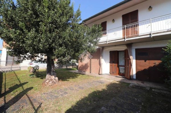 casa indipendente in vendita a Marmirolo in zona Scaraglio
