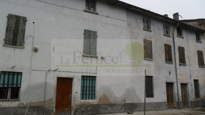 casa indipendente in vendita a Medole