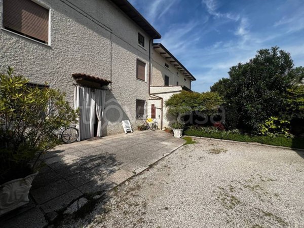 casa indipendente in vendita a Medole