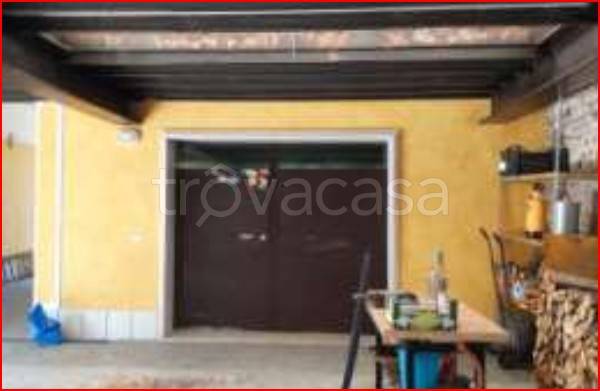 casa indipendente in vendita a Medole