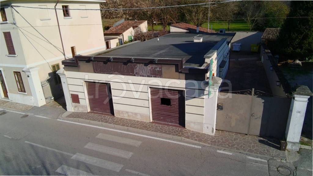 trivano in vendita a Medole