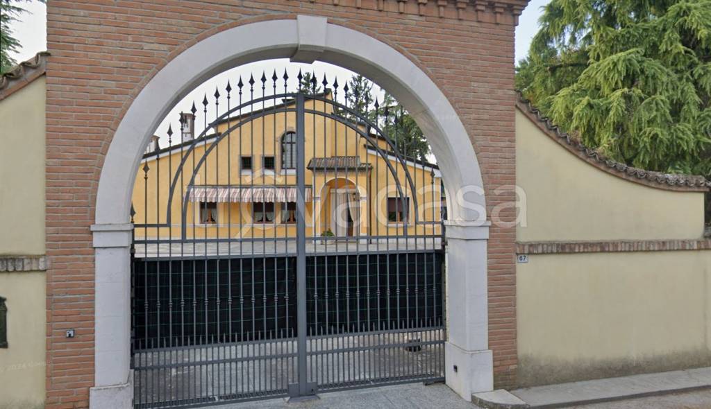 casa indipendente in vendita a Medole