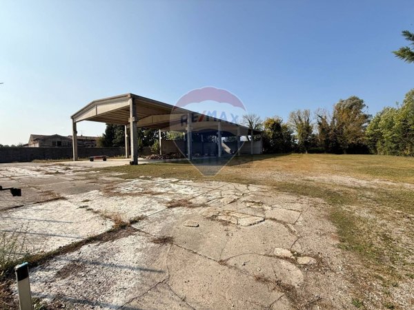 terreno edificabile in vendita a Medole