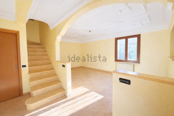 casa indipendente in vendita a Medole