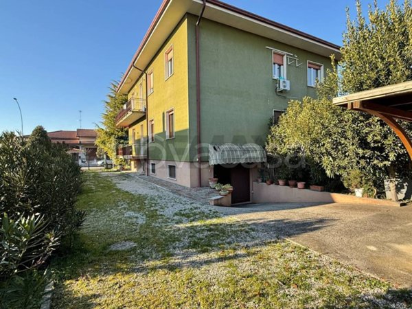 casa indipendente in vendita a Medole in zona San Damaso