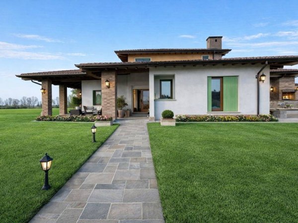 casa indipendente in vendita a Medole