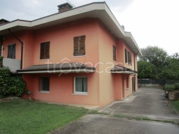 casa indipendente in vendita a Medole