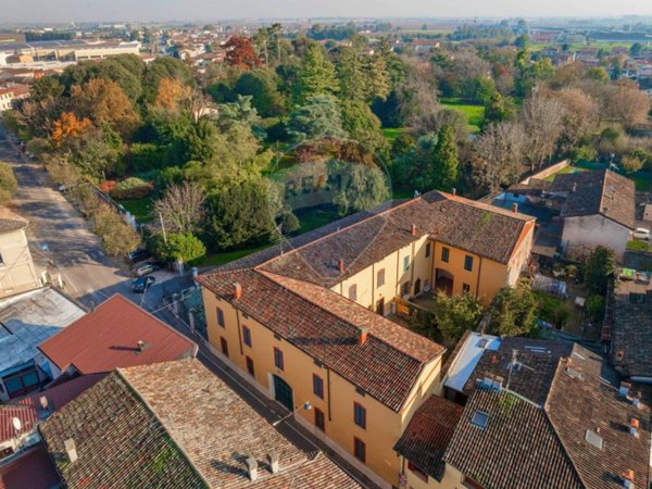 casa indipendente in vendita a Medole