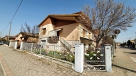 casa indipendente in vendita a Moglia