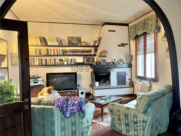 casa semindipendente in vendita a Moglia