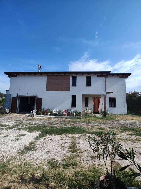 appartamento in vendita a Moglia
