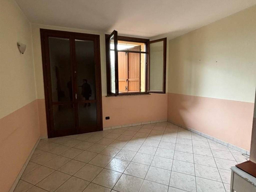 appartamento in vendita a Moglia in zona Bondanello