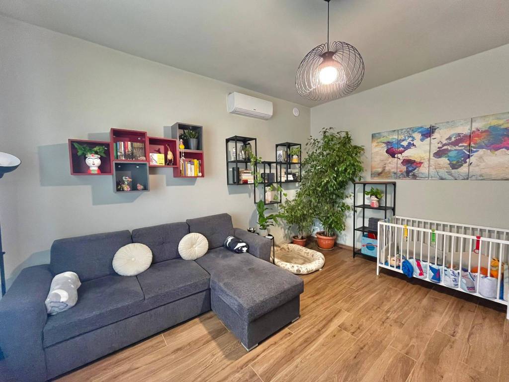 casa indipendente in vendita a Moglia