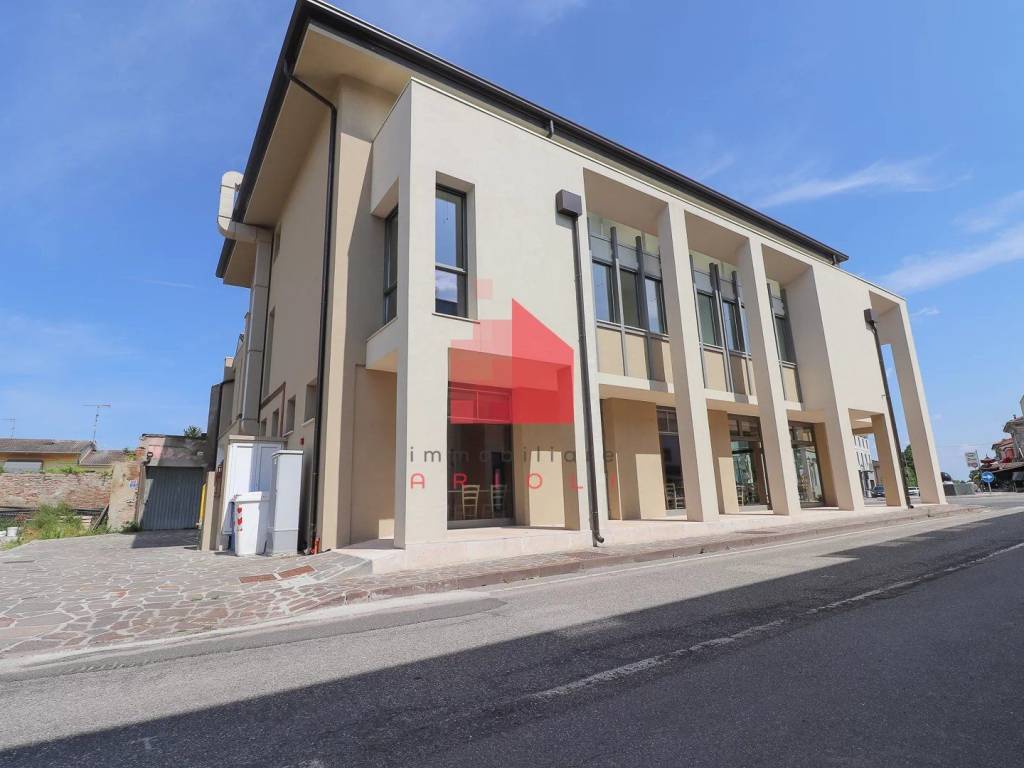 ufficio in vendita a Moglia
