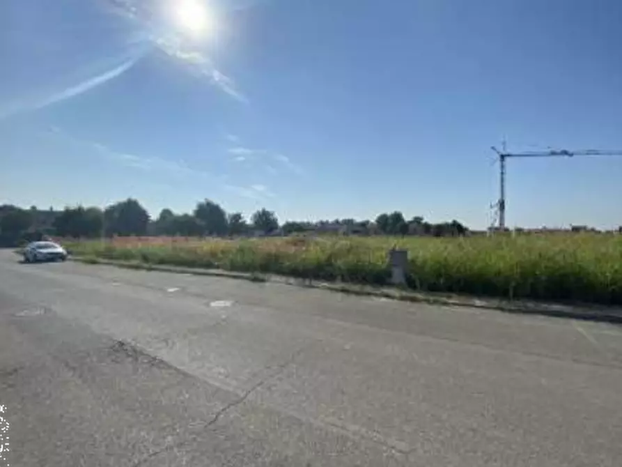 terreno edificabile in vendita a Moglia