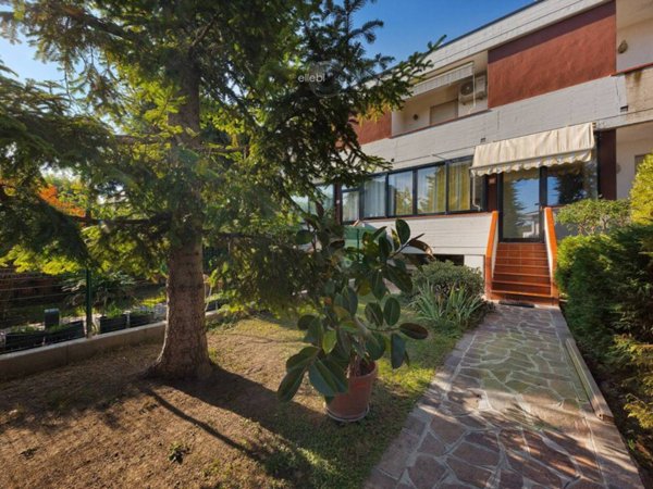 appartamento in vendita a Moglia