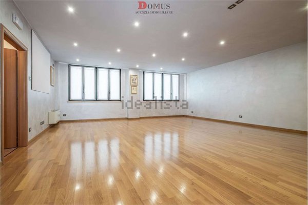 casa semindipendente in vendita a Moglia