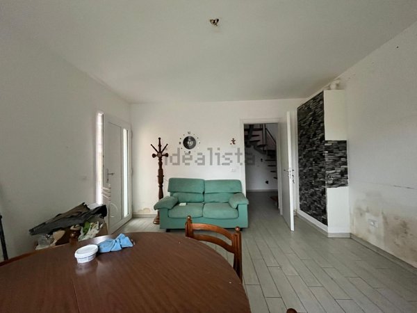 casa indipendente in vendita a Moglia