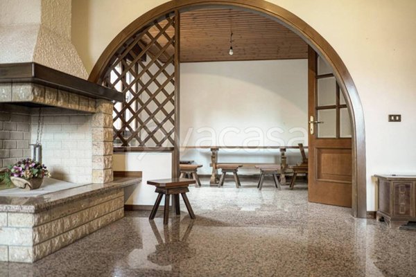 casa indipendente in vendita a Moglia