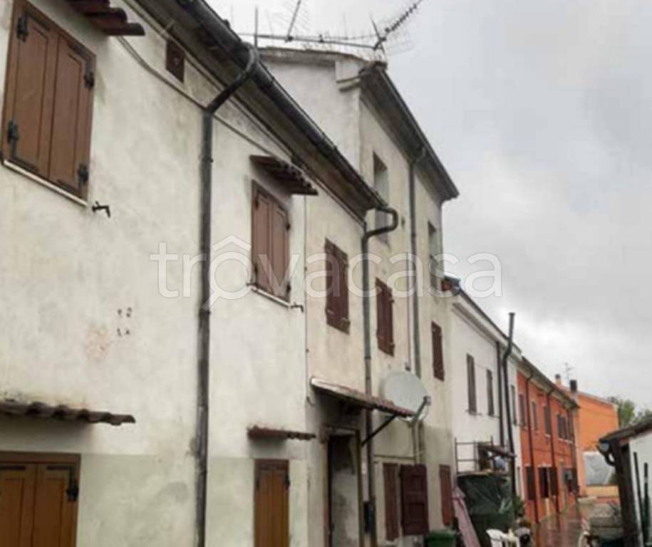 casa indipendente in vendita a Moglia