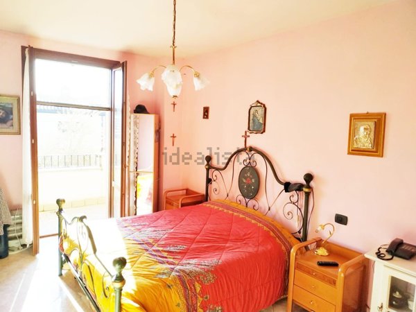 casa indipendente in vendita a Moglia