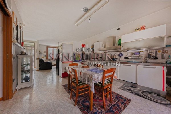 casa indipendente in vendita a Moglia