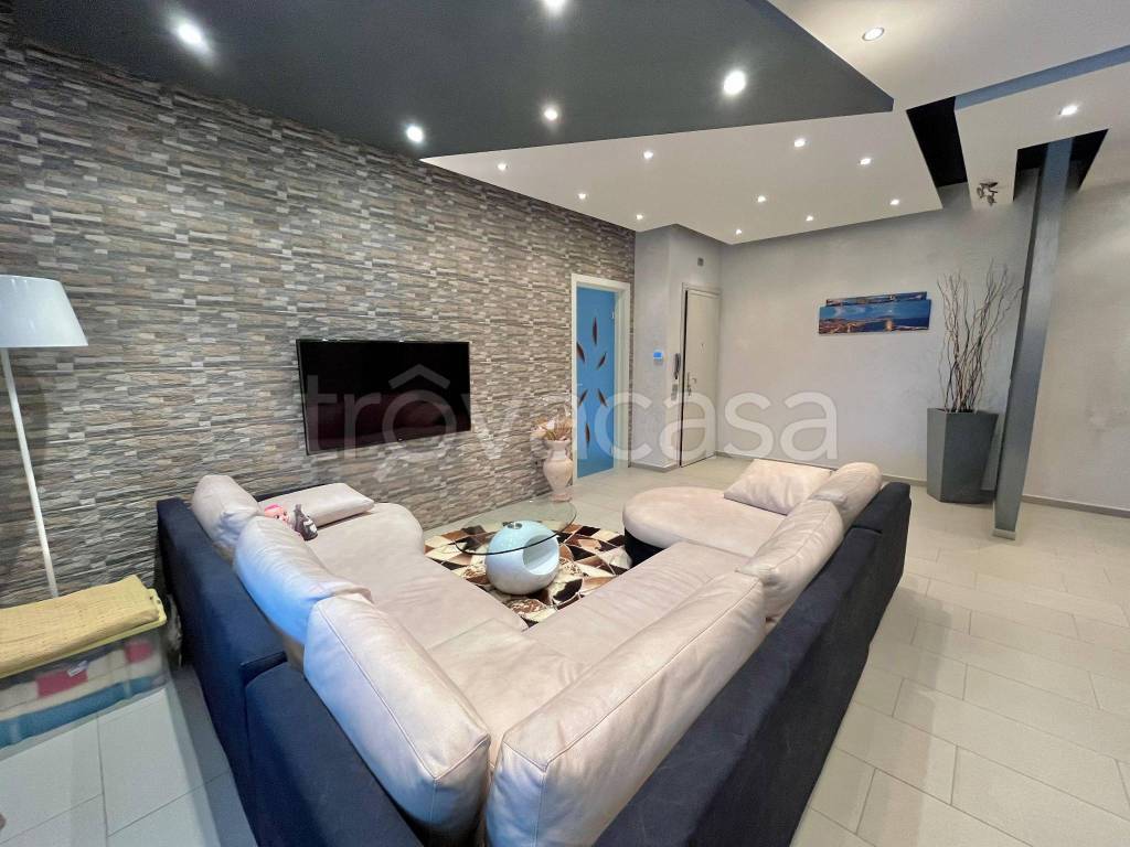 casa indipendente in vendita a Moglia