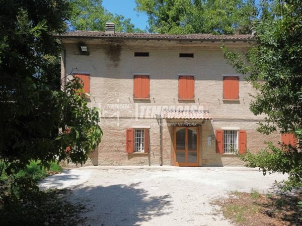 casa indipendente in vendita a Moglia