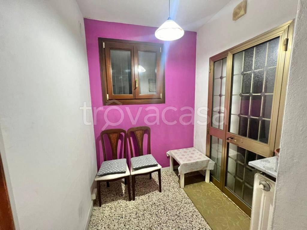 casa indipendente in vendita a Moglia