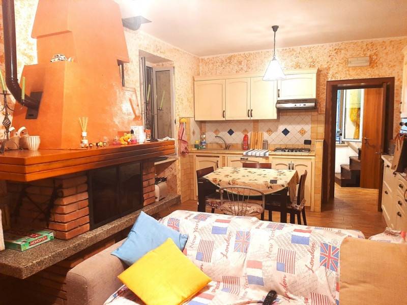 appartamento in vendita a Monzambano in zona Olfino