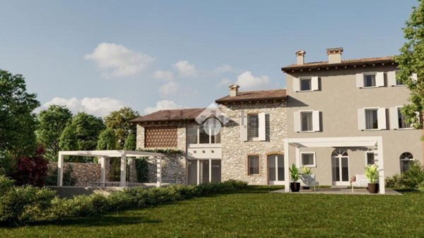 casale in vendita a Monzambano