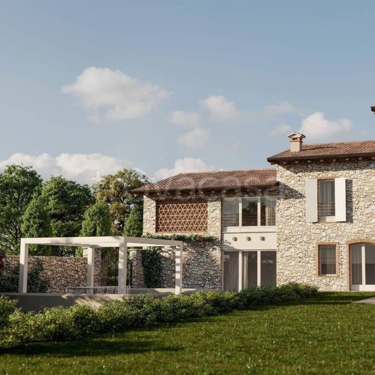 casa indipendente in vendita a Monzambano