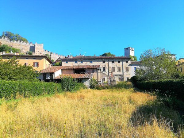 villa in vendita a Monzambano