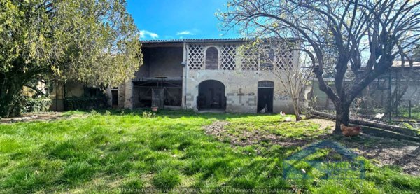 quadrivano in vendita a Monzambano