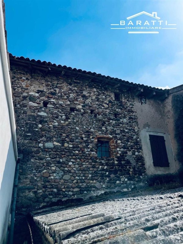 appartamento in vendita a Monzambano