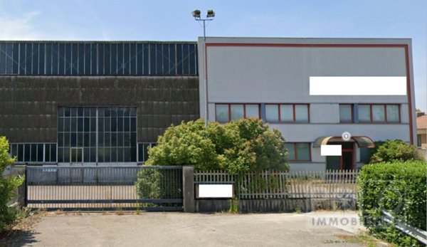 locale di sgombero in vendita a Motteggiana