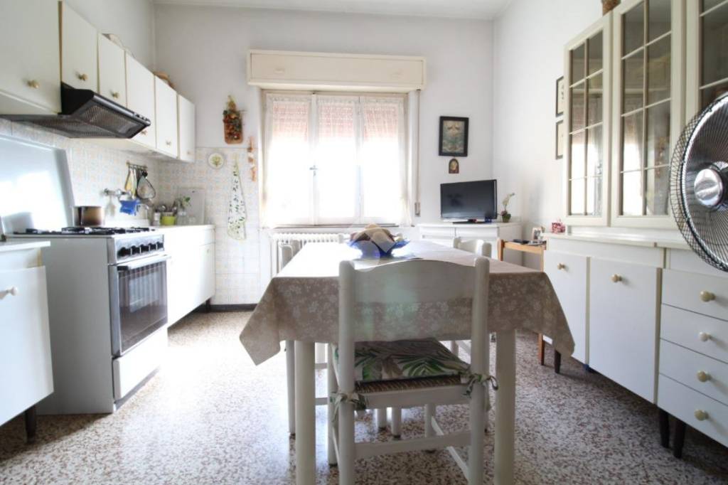 appartamento in vendita a Motteggiana in zona Villa Saviola